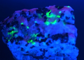 Willemite, Calcite - Franklin, New Jersey, USA